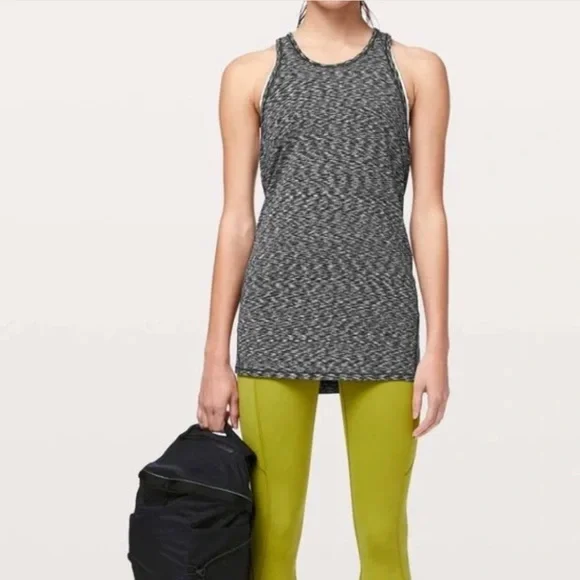 Lululemon Goal Up Tank sz.6 - Picture 7 of 8